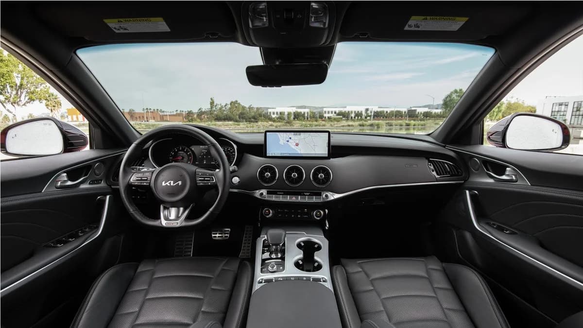 Kia Stinger (2023)