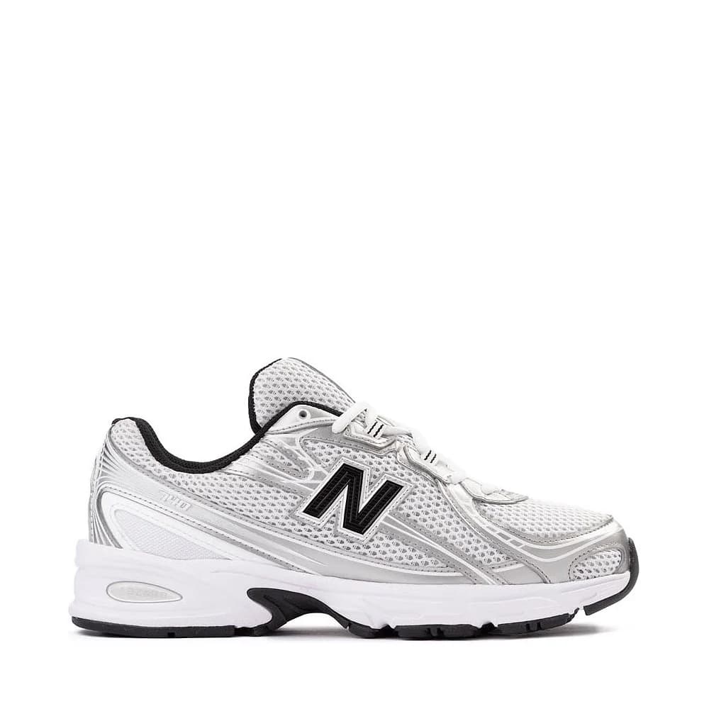 New Balance 740