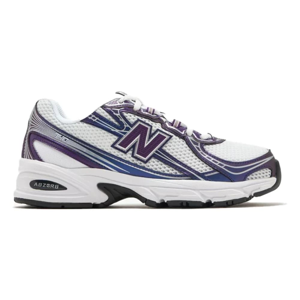New Balance 740