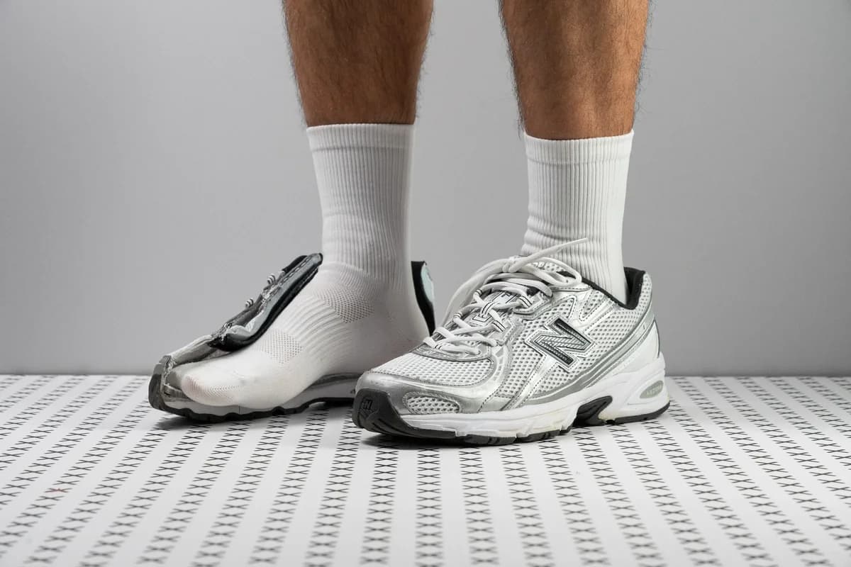 New Balance 740