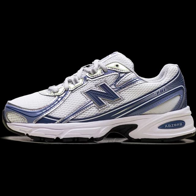 New Balance 740