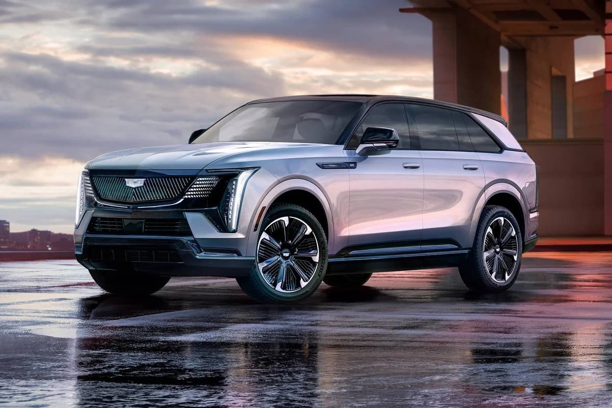 Cadillac Escalade IQ (2026)