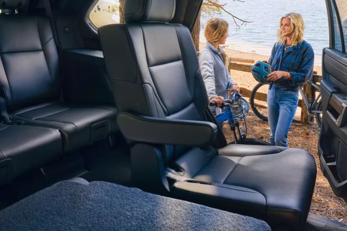 Toyota Sequoia (2026)