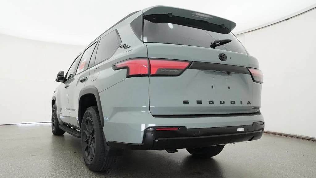 Toyota Sequoia (2026)