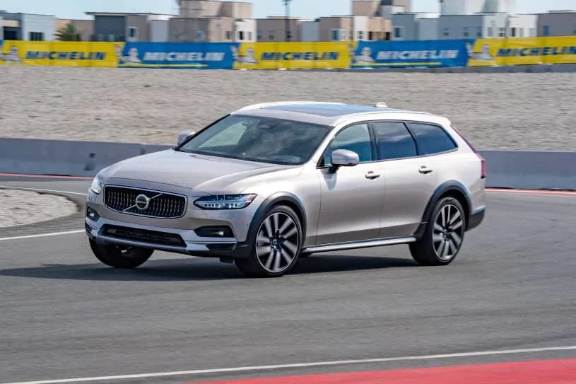 Volvo V90 Cross Country (2026)