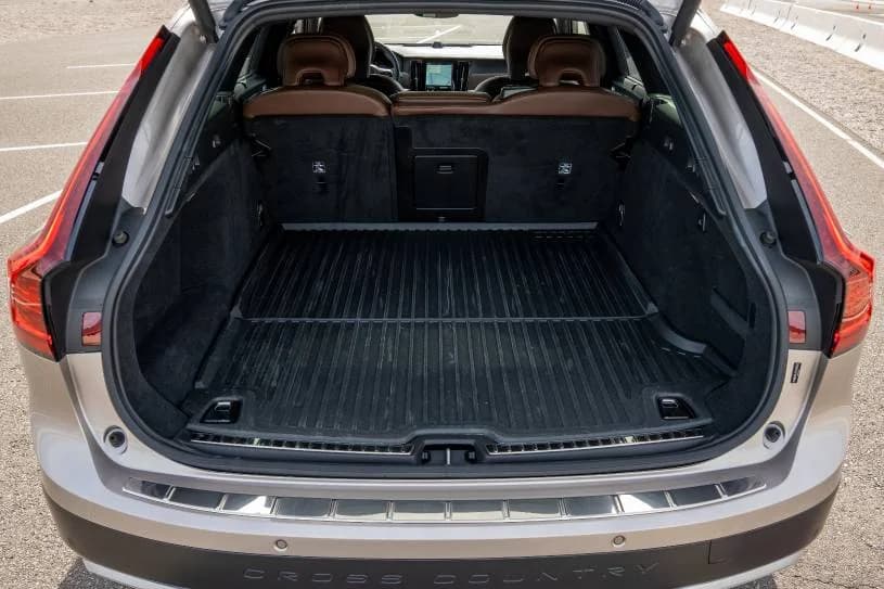 Volvo V90 Cross Country (2026)