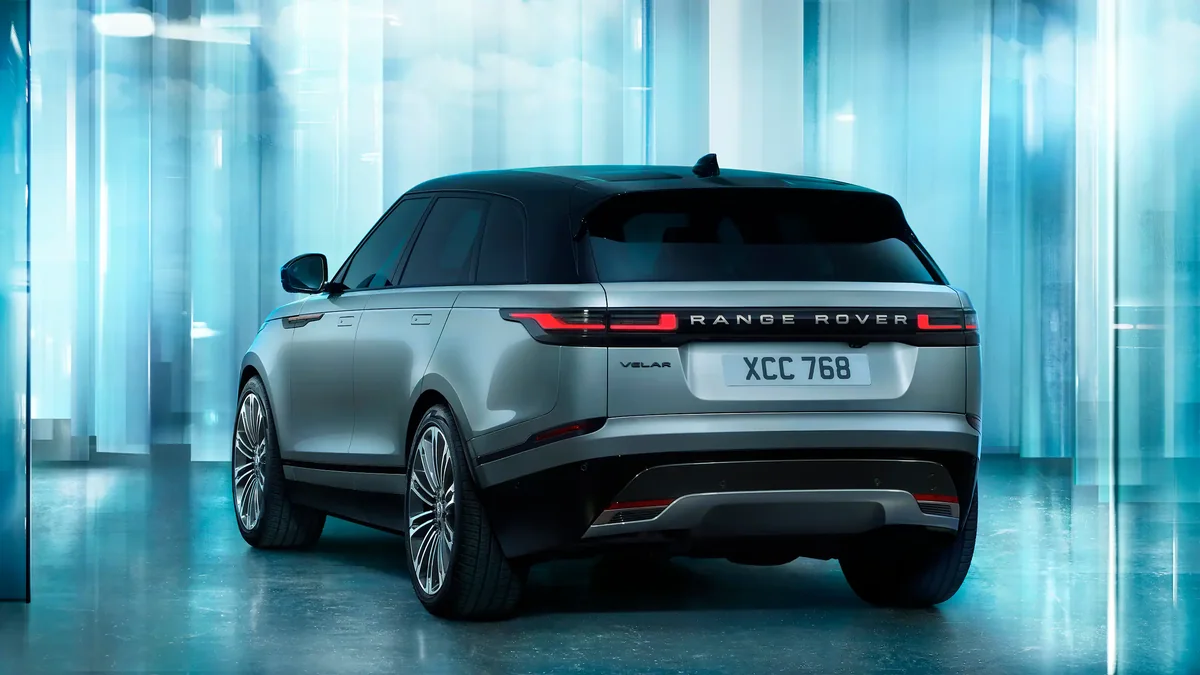 Land Rover Range Rover Velar (2026)