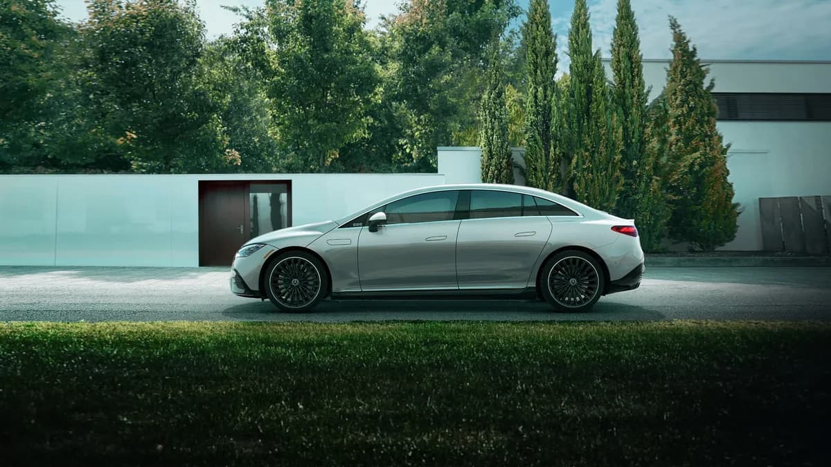 Mercedes-Benz EQE Sedan (2026)
