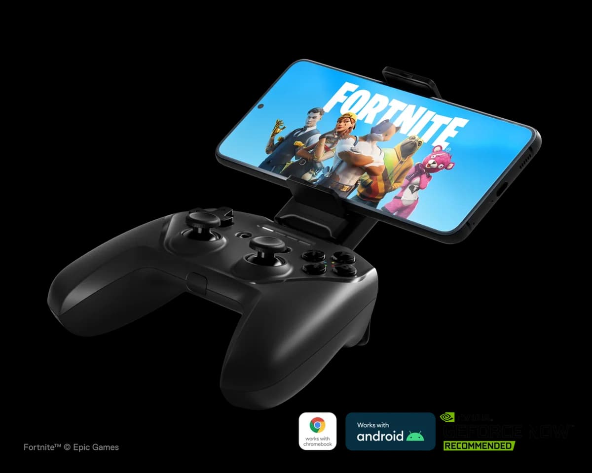 SteelSeries Stratus+ Wireless Controller