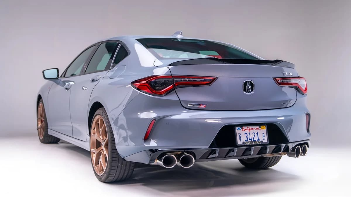 Acura TLX (2025)