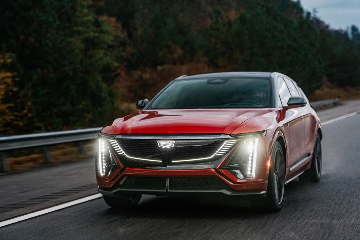 Cadillac Lyriq (2027)
