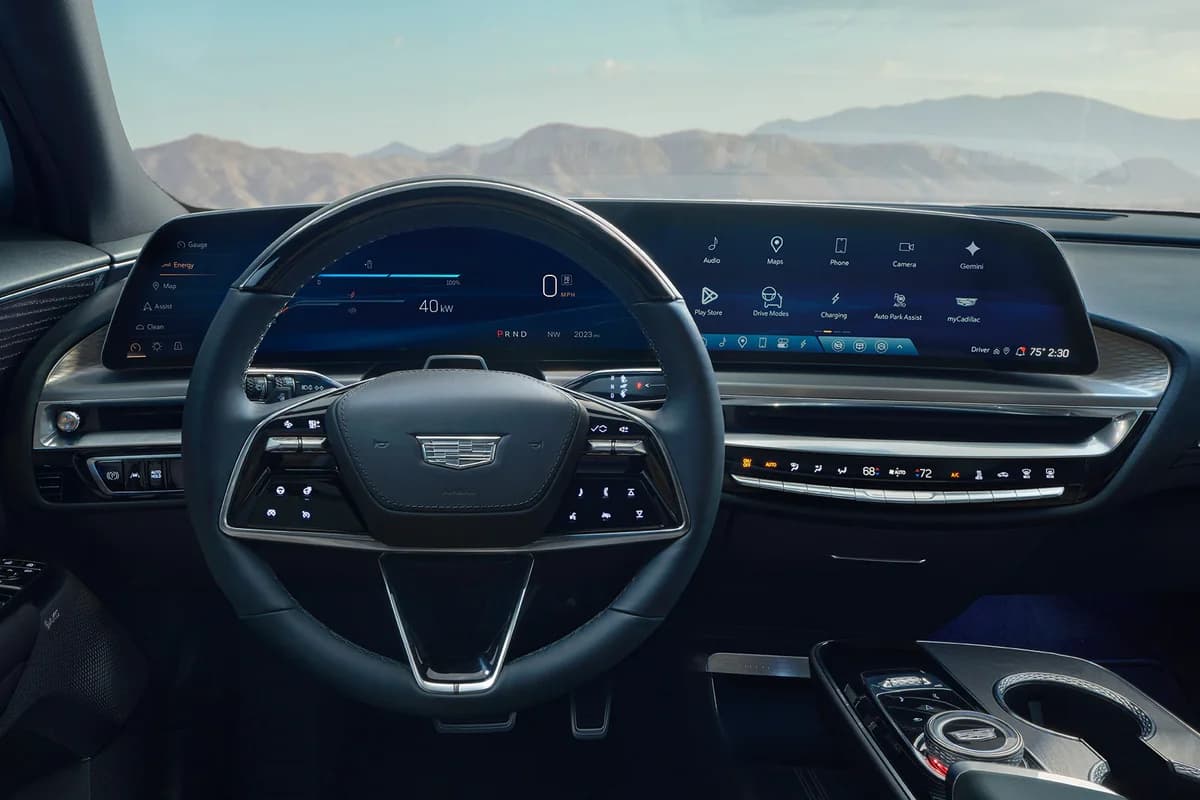 Cadillac Lyriq (2027)