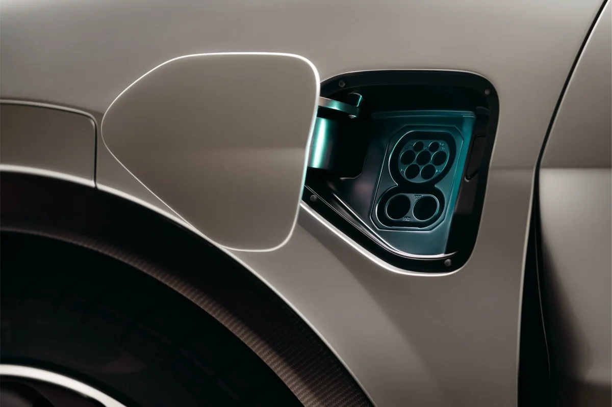 Lotus Eletre (2025)