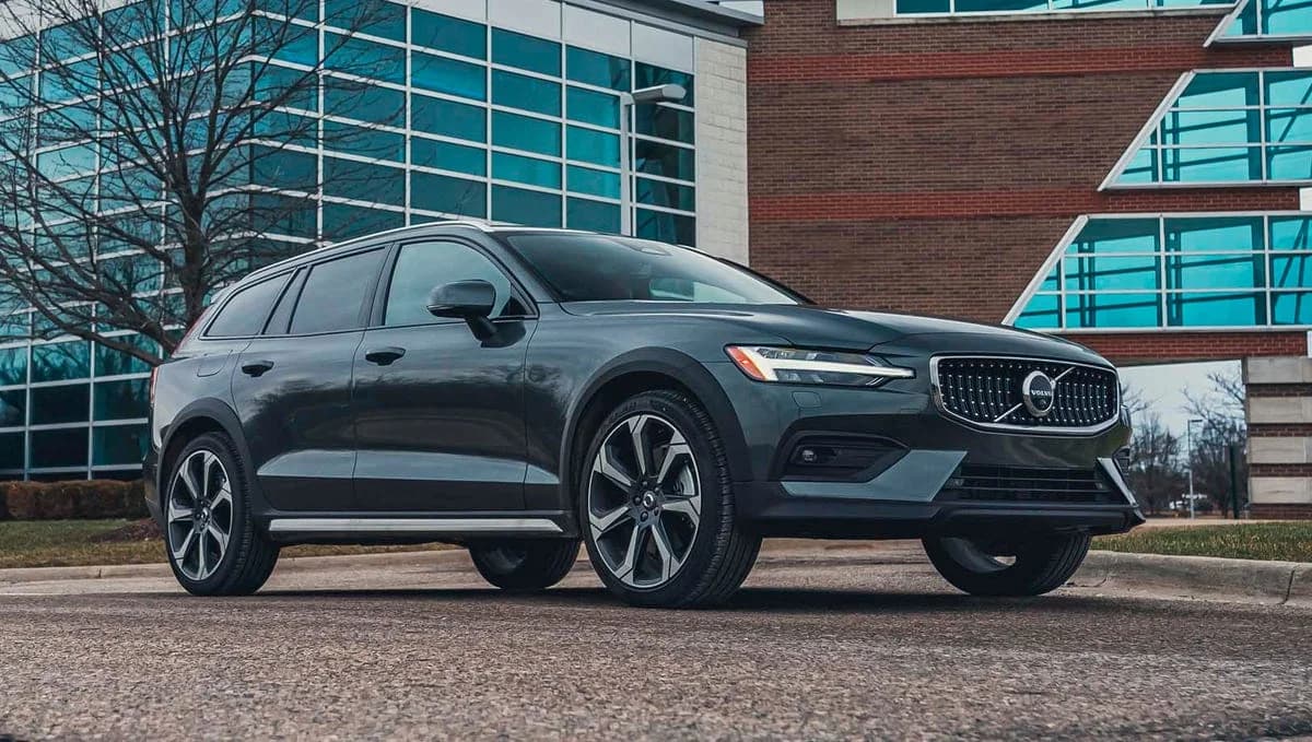 Volvo V60 Cross Country (2026)