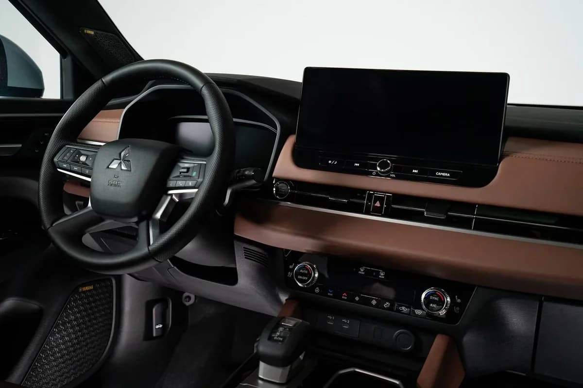 Mitsubishi Outlander (2026)