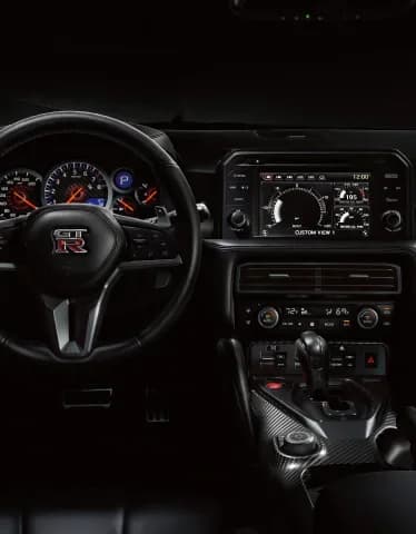 Nissan GT-R (2024)