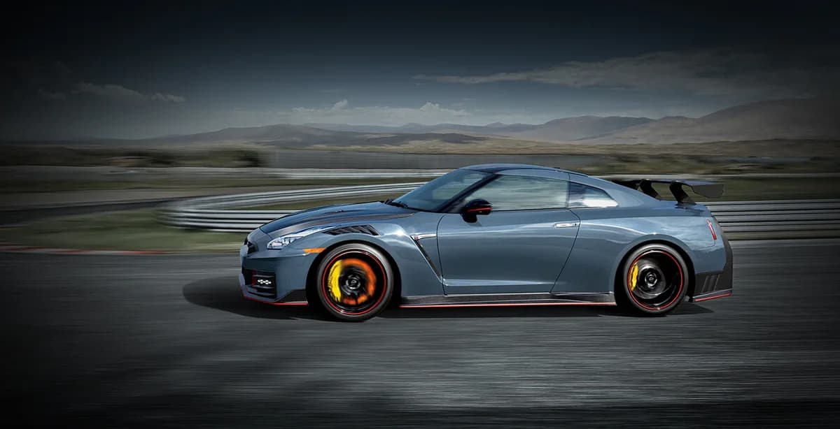 Nissan GT-R (2024)