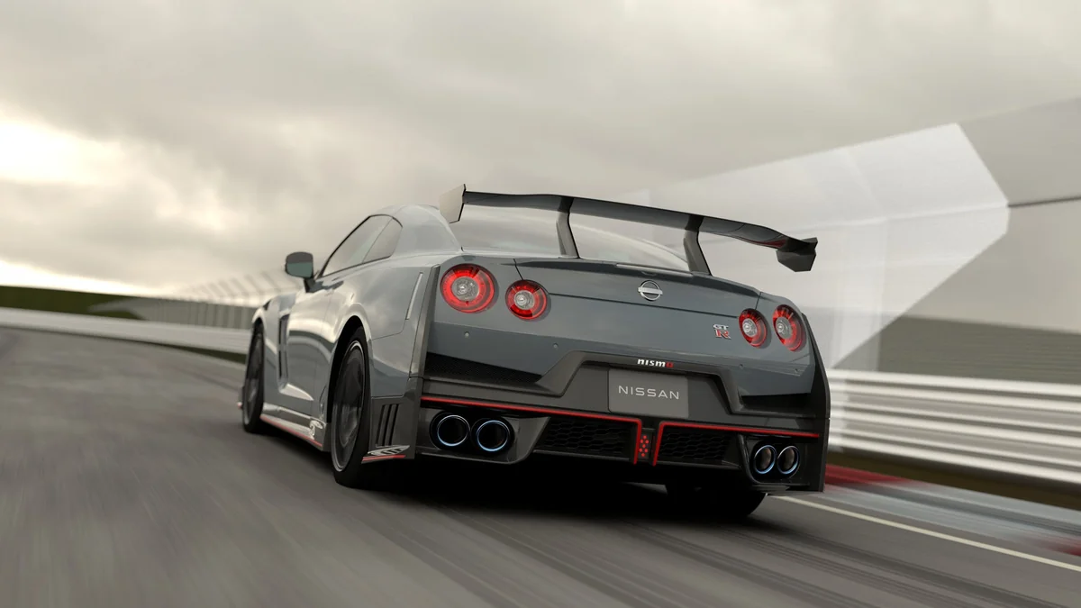 Nissan GT-R (2024)