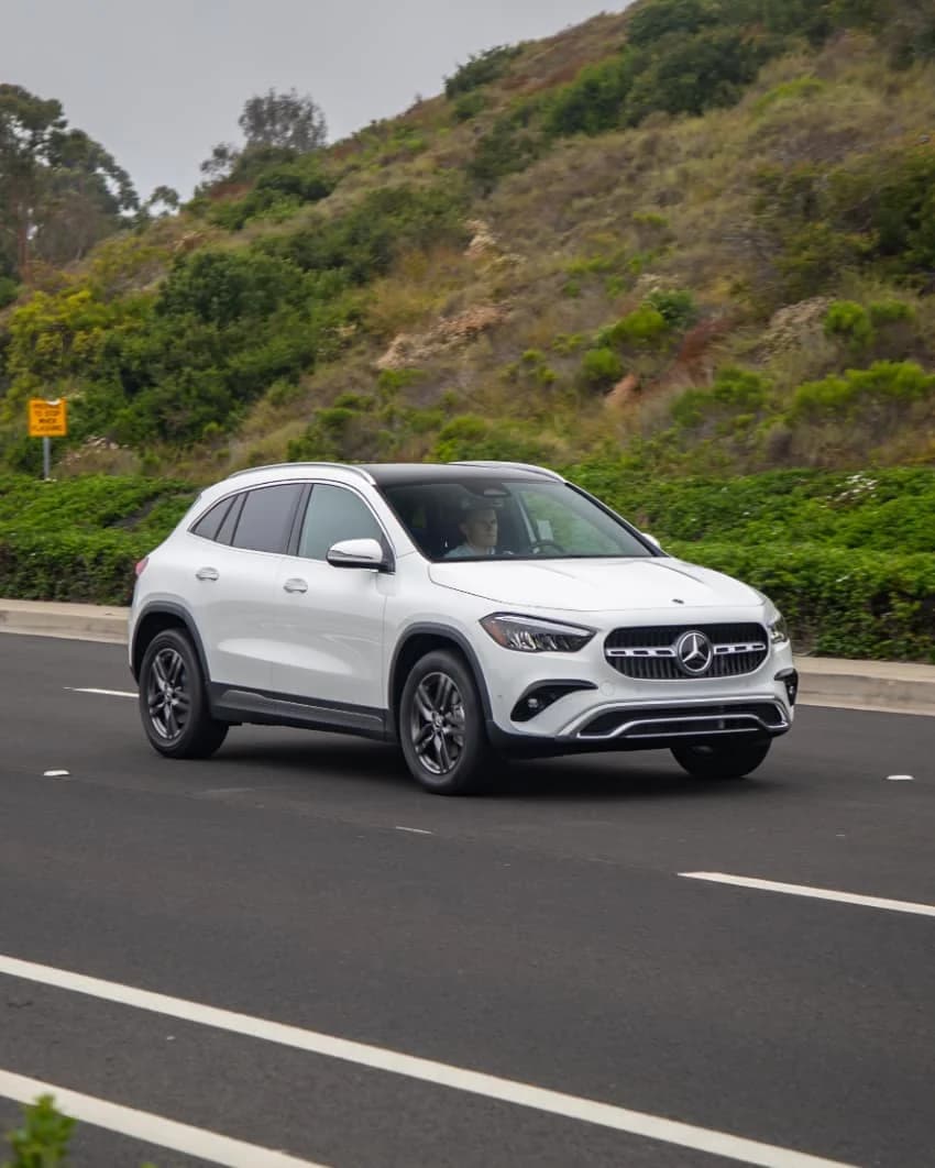 Mercedes-Benz GLA (2026)