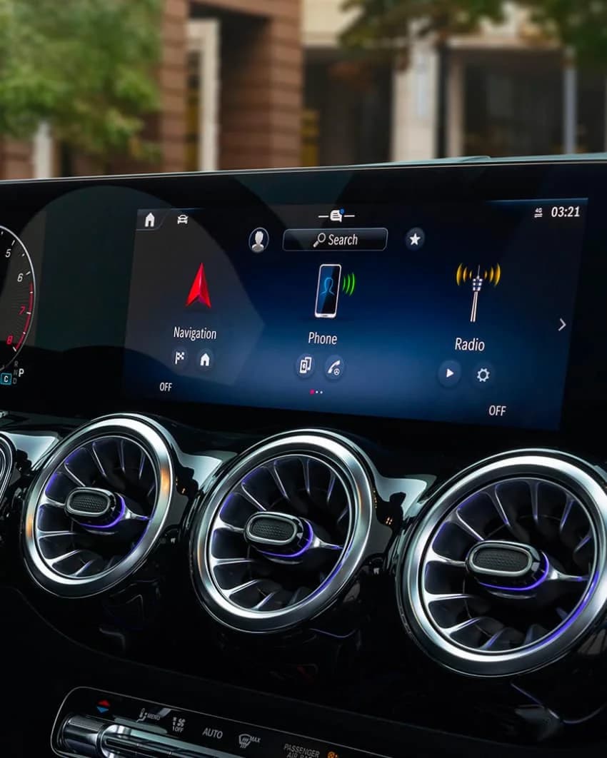 Mercedes-Benz GLA (2026)