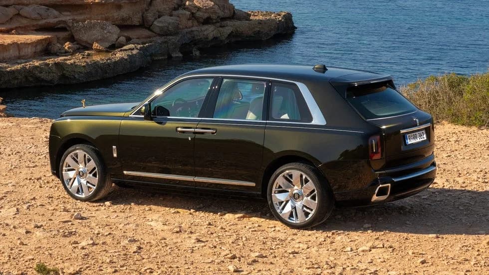 Rolls-Royce Cullinan (2027)