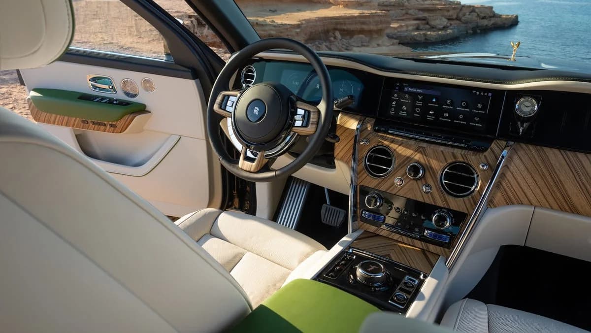 Rolls-Royce Cullinan (2027)