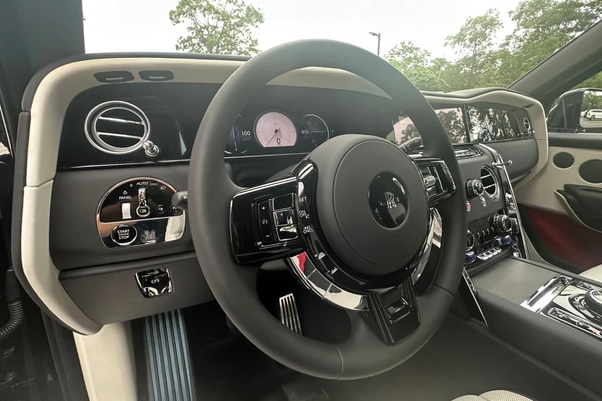 Rolls-Royce Cullinan (2027)
