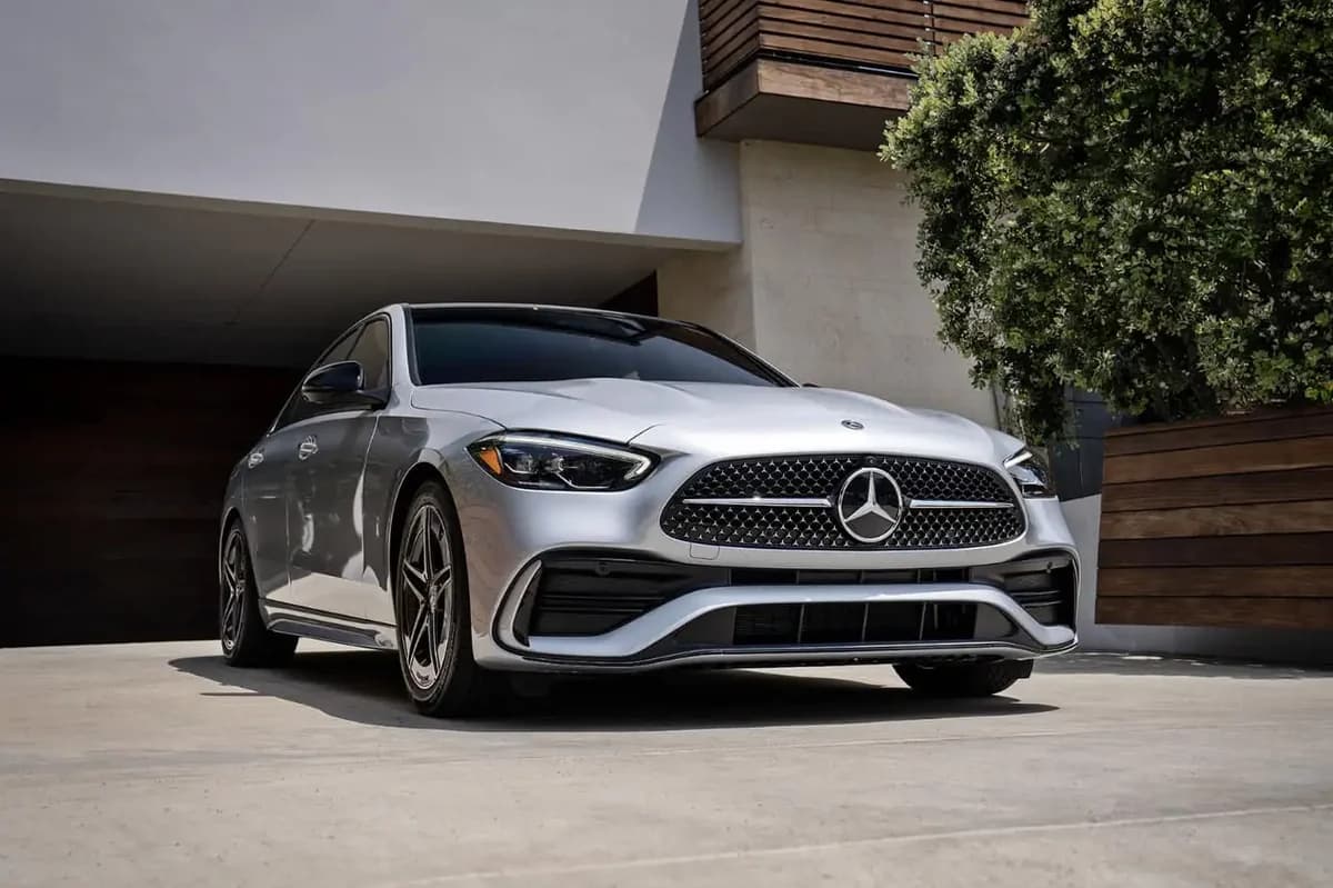Mercedes-Benz C-Class (2026)