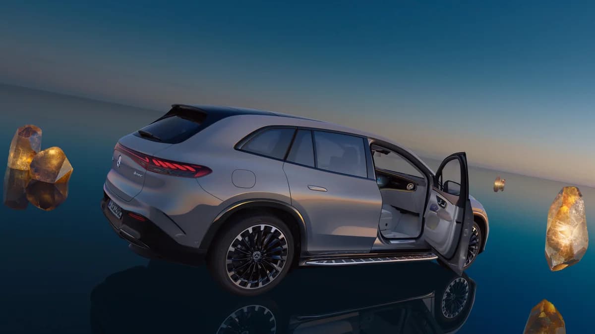 Mercedes-Benz EQS SUV (2027)