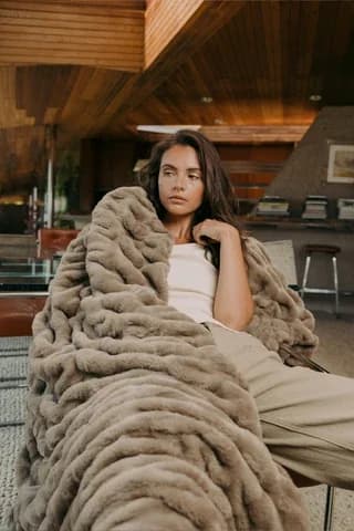 Lola Blankets Lola Original Blanket