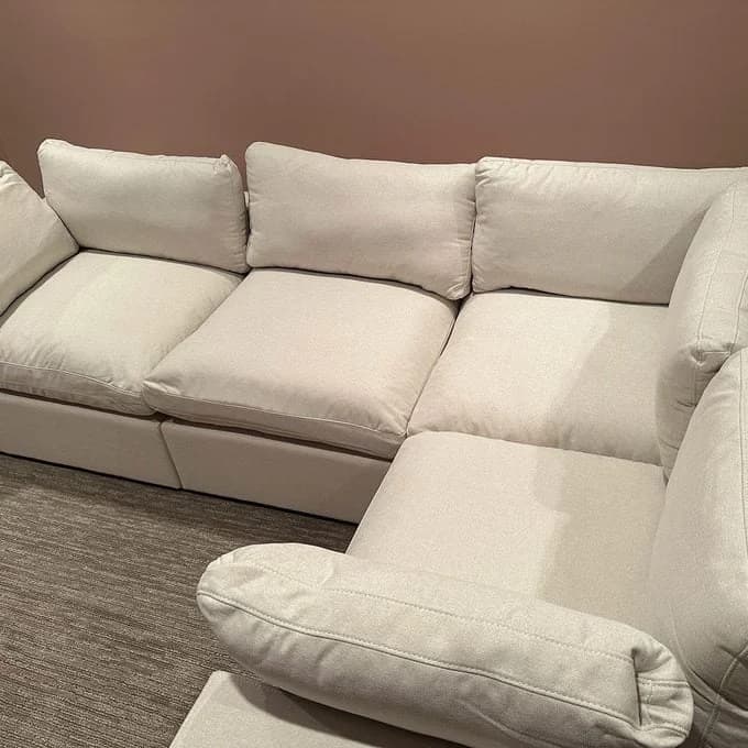 Cozey Ciello Sectional