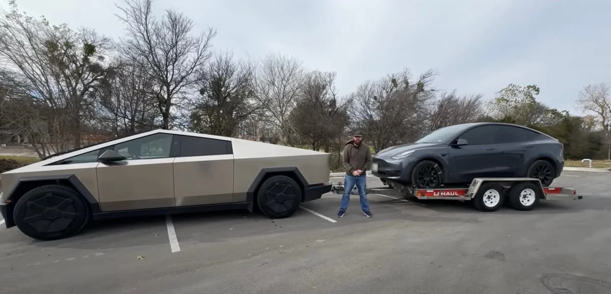 Tesla Cybertruck (2024)