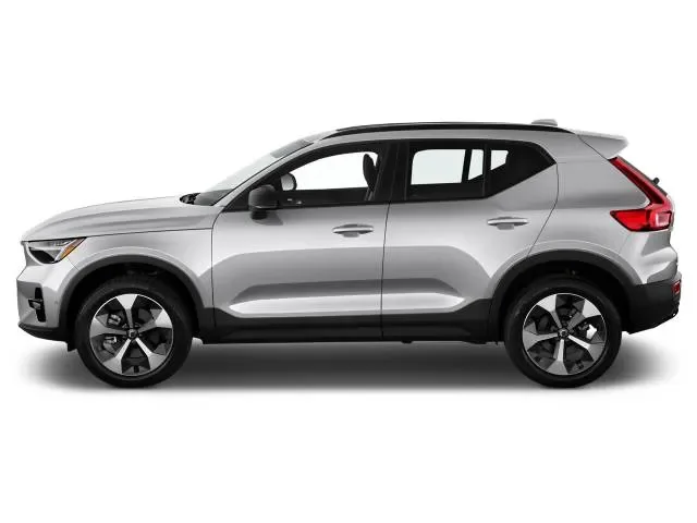 Volvo XC40 (2024)