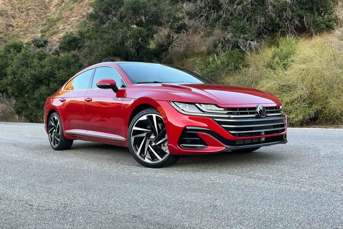 Volkswagen Arteon (2023)