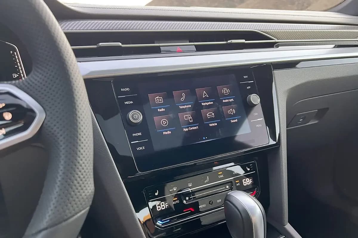 Volkswagen Arteon (2023)