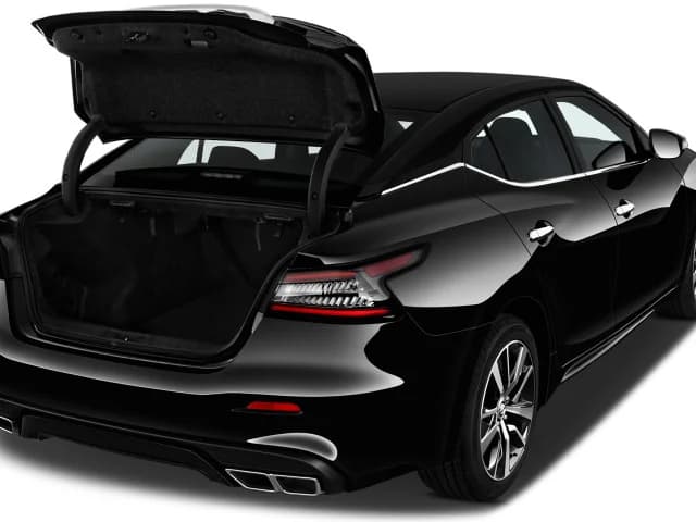 Nissan Maxima (2023)
