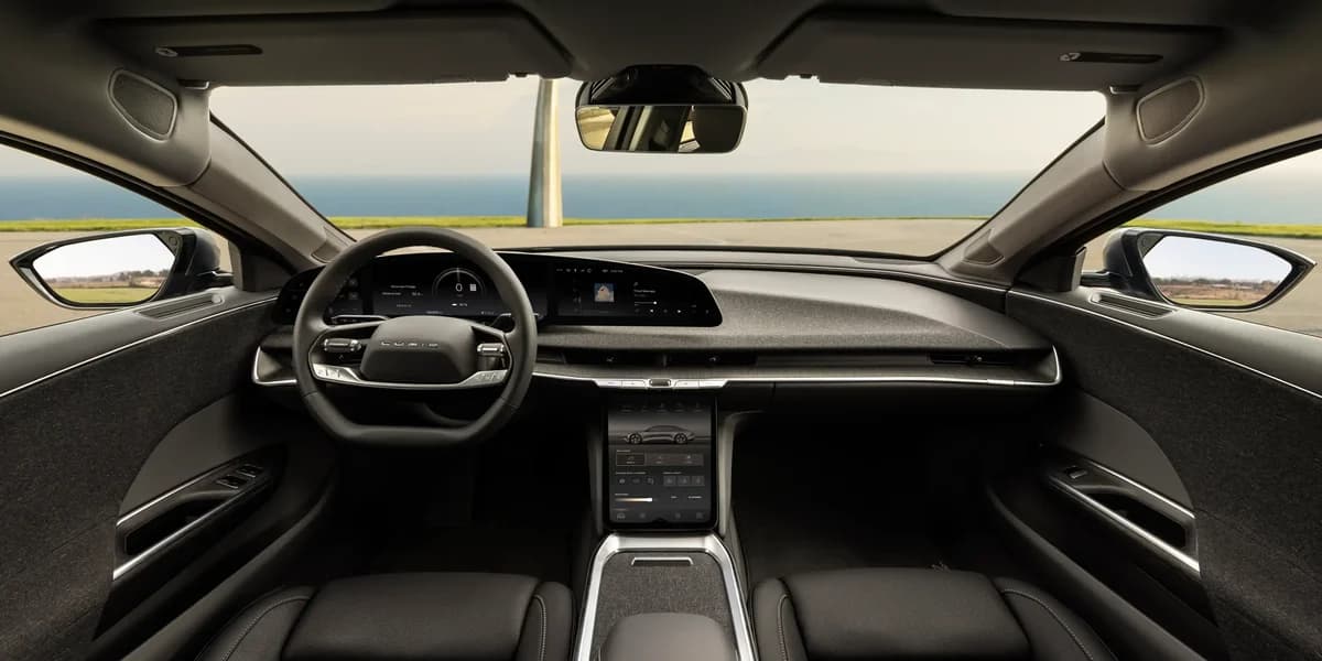 Lucid Air Pure (2026)