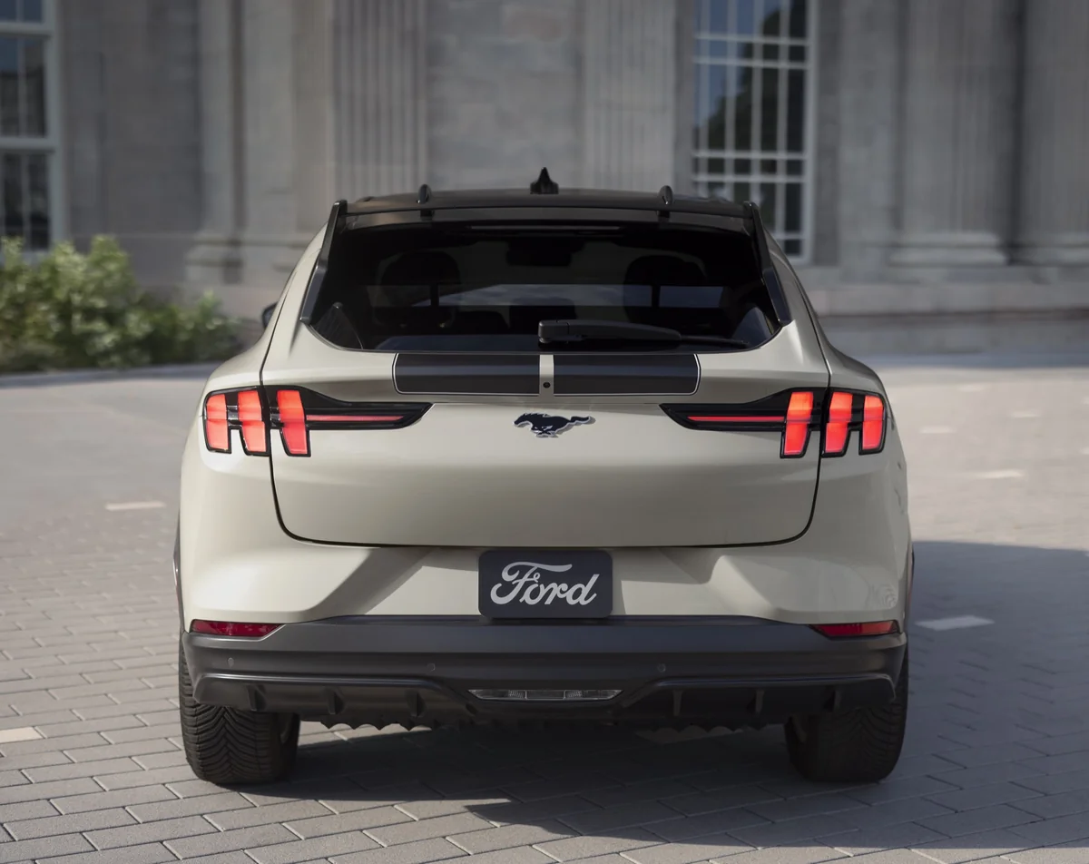 Ford Mustang Mach-E (2026)