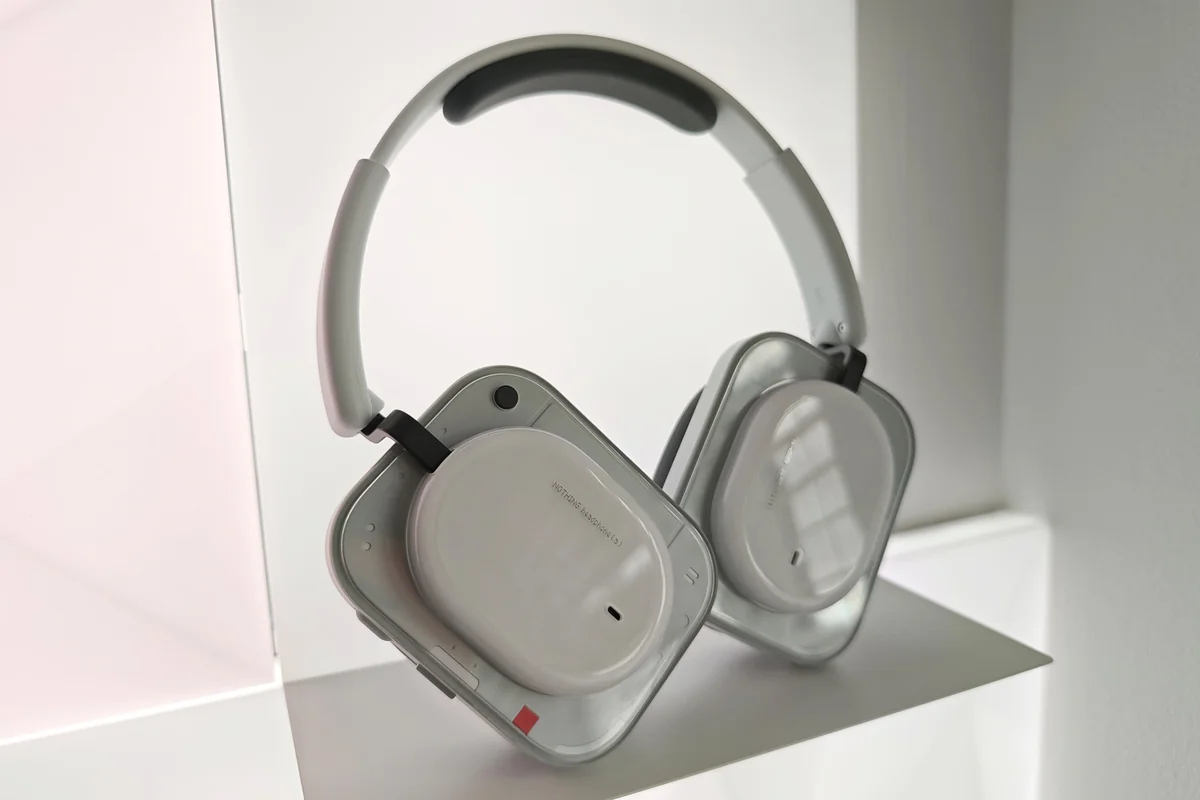 Nothing Headphone (a)