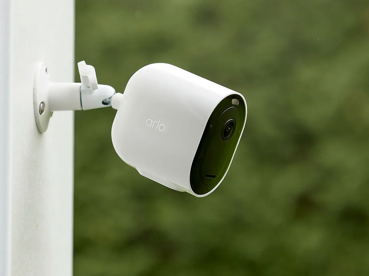 Arlo Pro 6