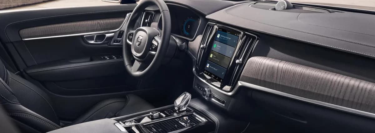 Volvo S90 (2025)