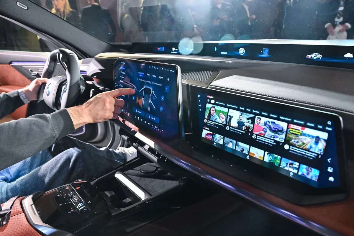 BMW 7 Series (2027)