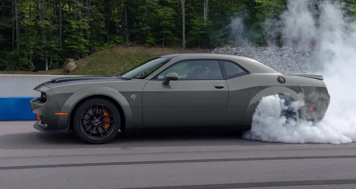 Dodge Challenger (2023)