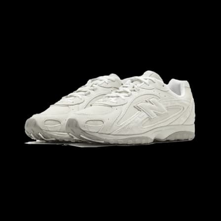 New Balance 204L