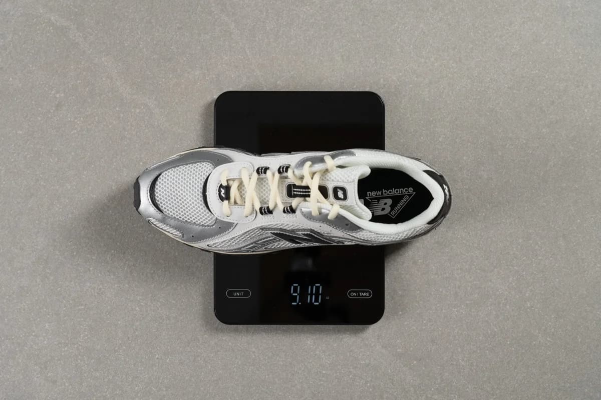 New Balance 204L