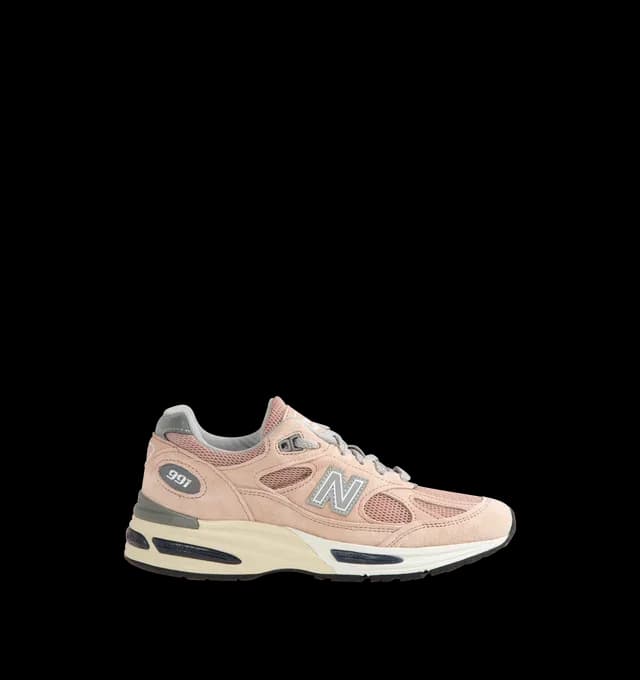 New Balance Made in UK 991v2