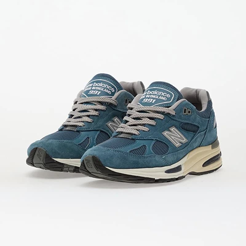 New Balance Made in UK 991v2