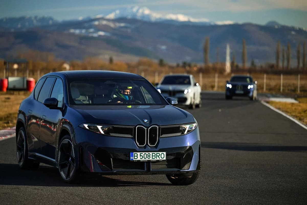 BMW iX3 (2026)