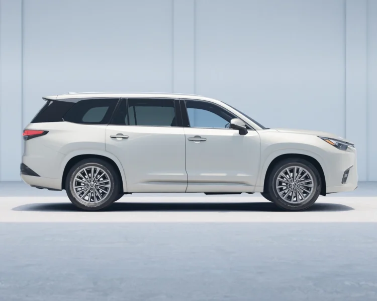 Lexus TX (2026)