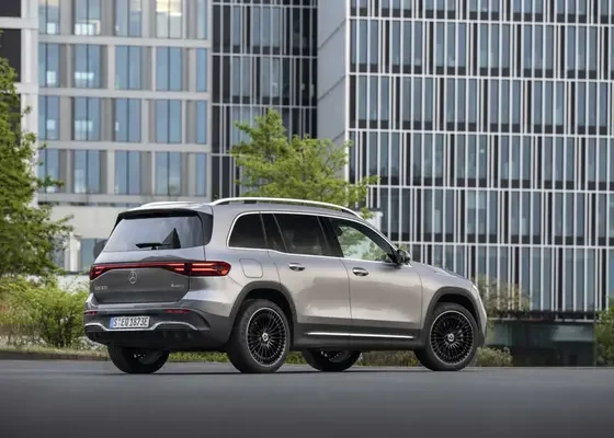Mercedes-Benz EQB (2025)